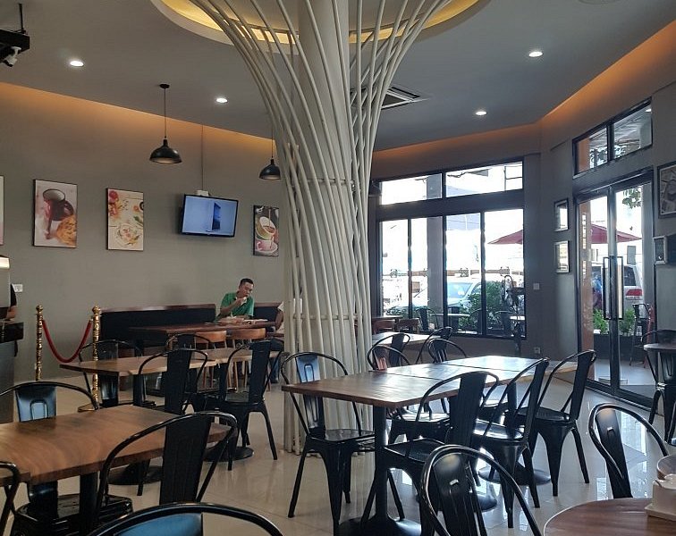 53 Central Coffee & Pho photo 3