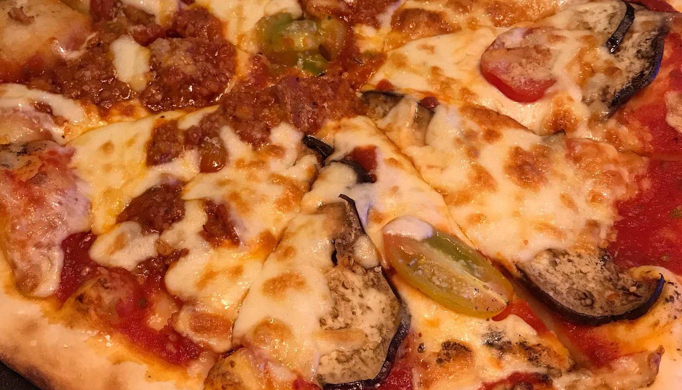 Amici Italian Restaurant and Pizzeria photo 2