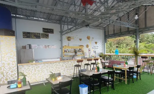 Apsara Sky Bar And Food, Bar, European, Asian, Pub