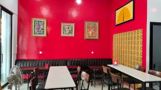 Auralga Restaurant, French