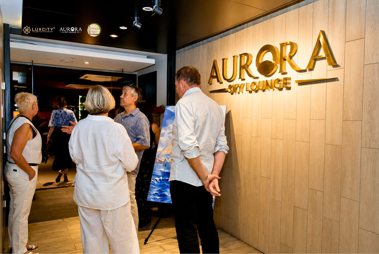 Aurora Sky Lounge photo 5