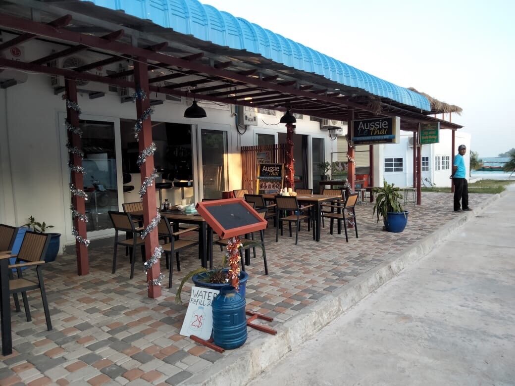 Aussie Le Thai Restaurant and Sports Bar