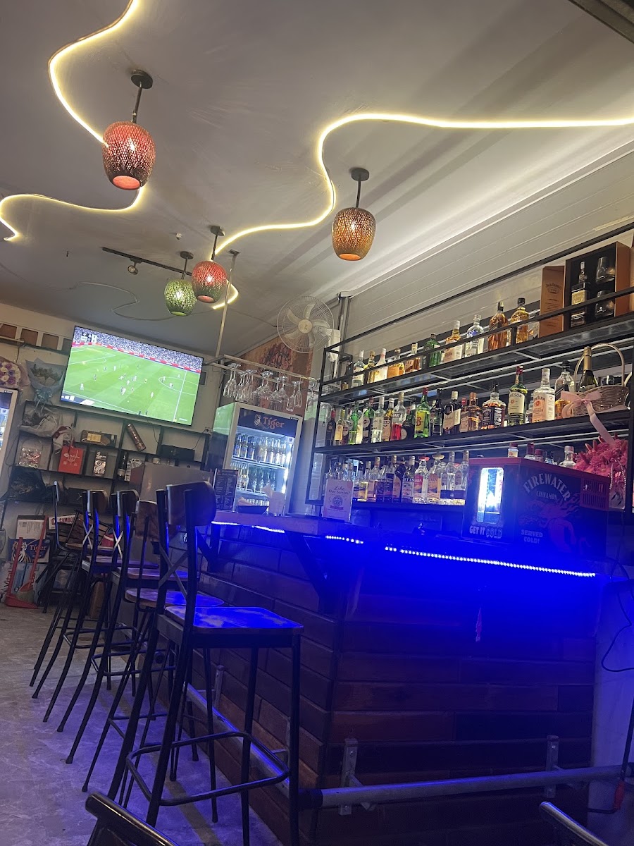 Ben's Afro Bar