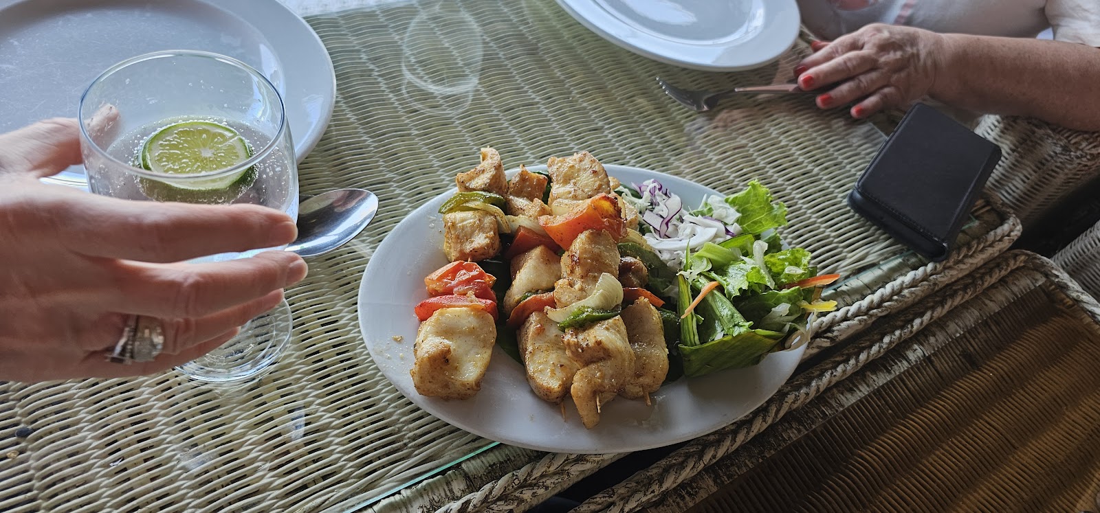 Bopha Phnom Penh - Titanic Restaurant photo 3