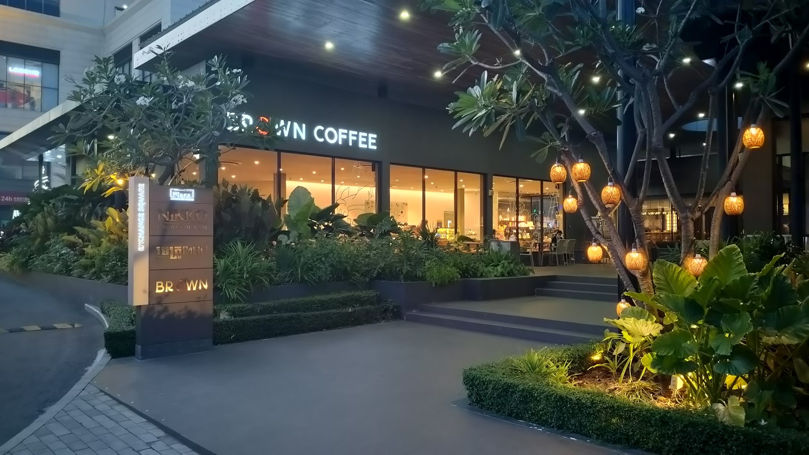 BROWN Roastery | Exchange Square