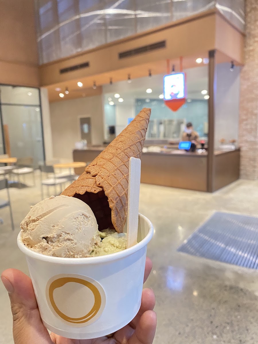 BROWN Roastery | Parkmall photo 2