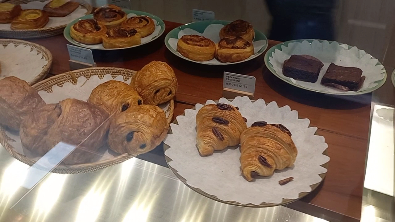 BROWN Roastery | Pasteur photo 2