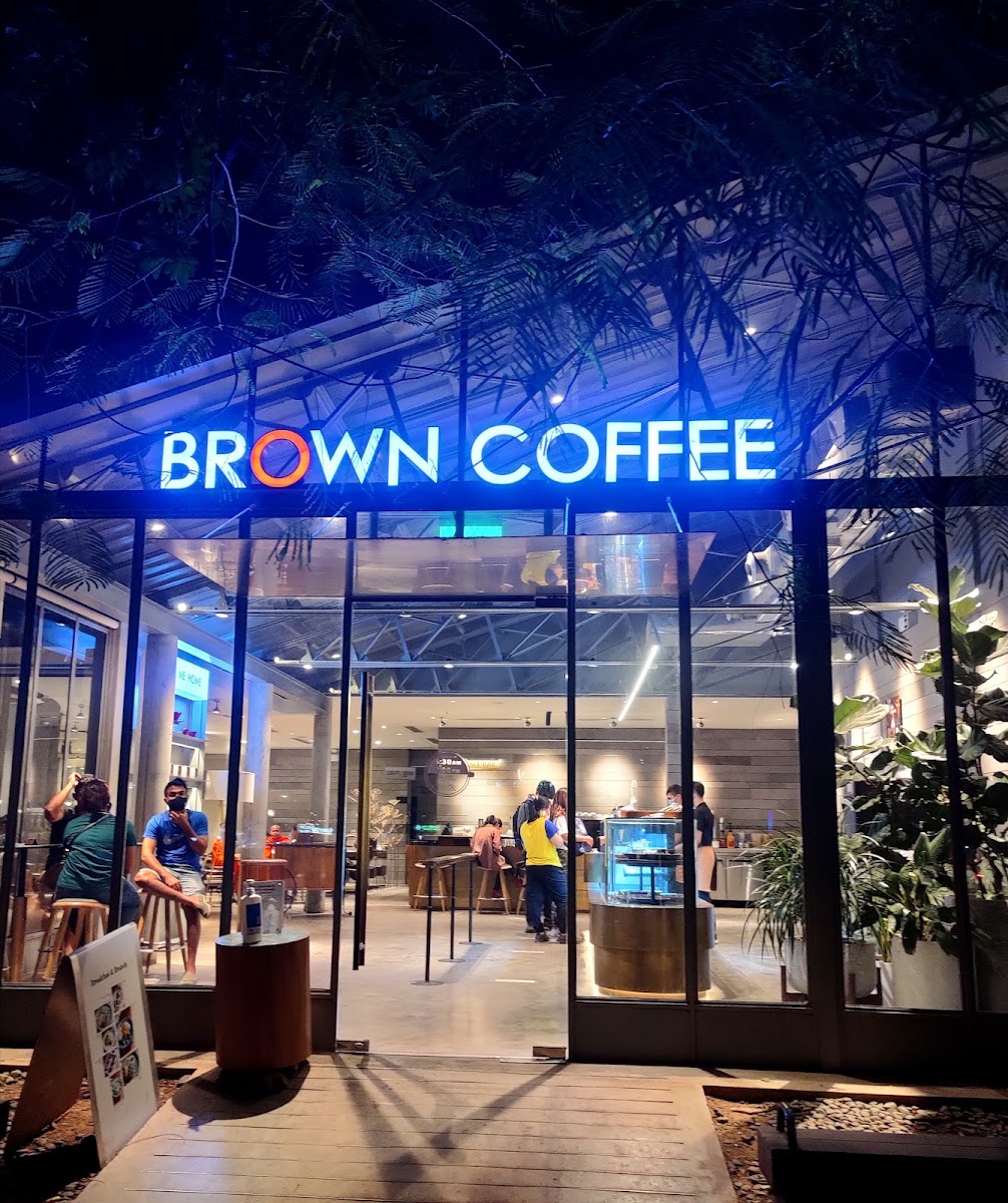 Brown Sothearos