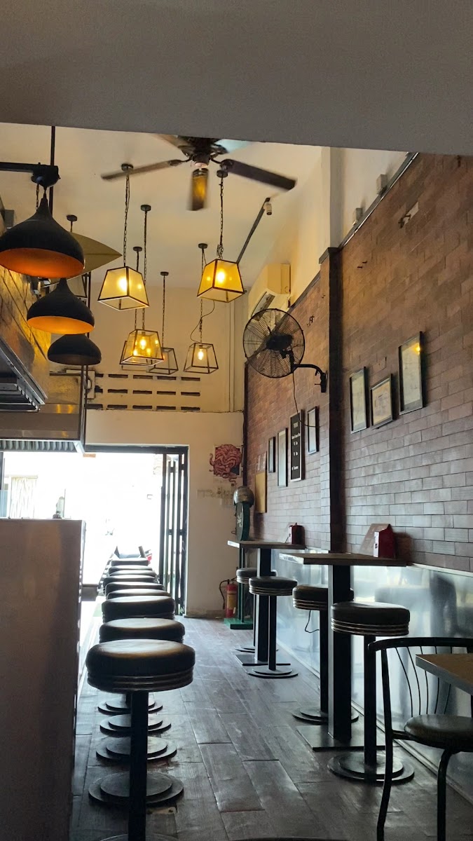 Burgershack Phnom Penh photo 3