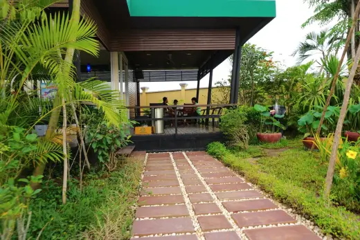 Cafe Amazon, Cafe