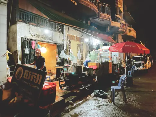 Cambodian Street Barbecue Stand(Hangbai Vimean Ekreach)