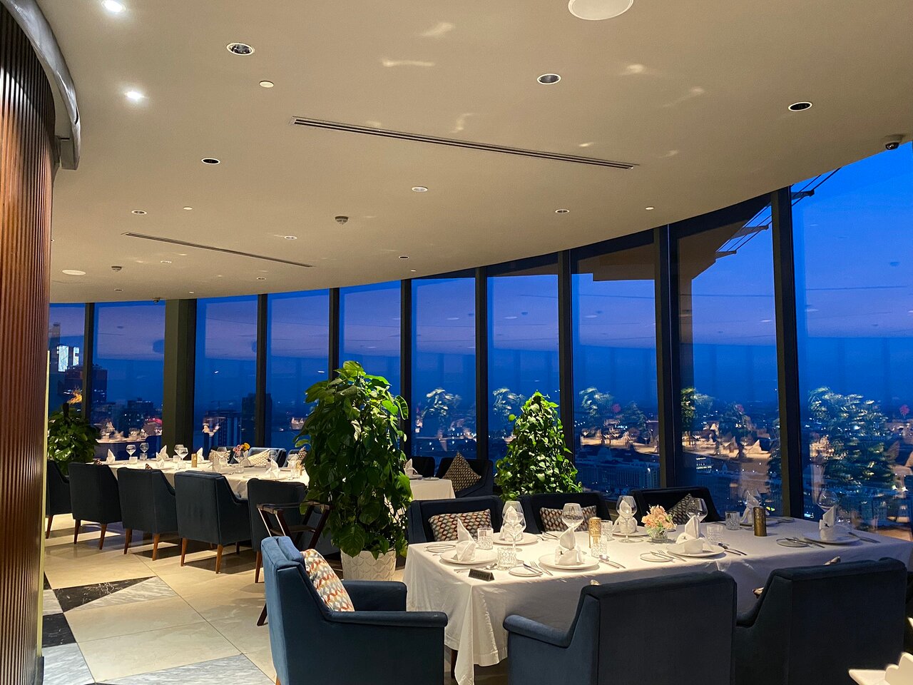Celeste Sky Bar