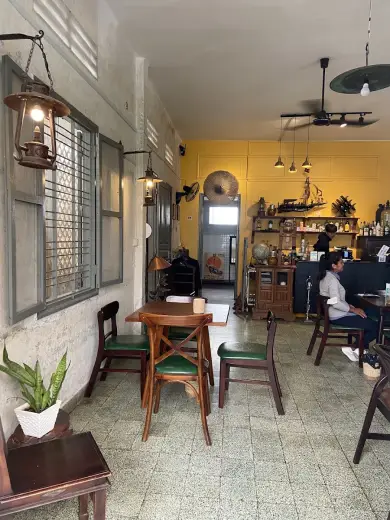 CHINGU Cafe Phnom Penh