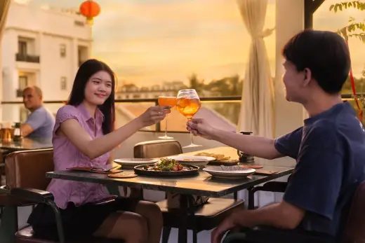 Dialogue Sky Bar & Creative Bar, International, Asian, Cambodian