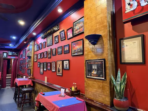 Freebird Bar & Grill, American, Bar