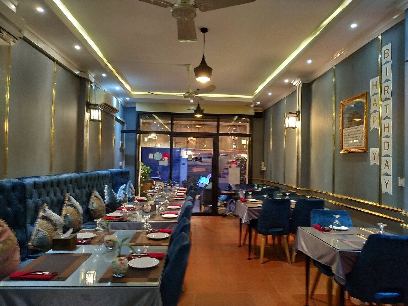 Gorkha Palace Phnom Penh photo 3