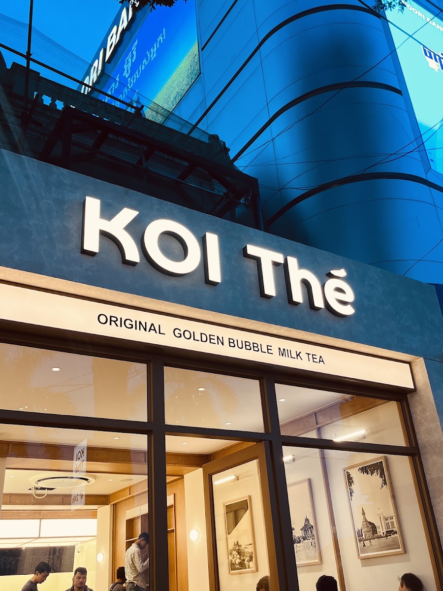 KOI Thé Riverside photo 3