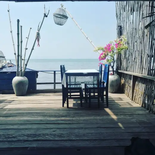 La Mouette Seagull, Seafood, Asian, Cambodian