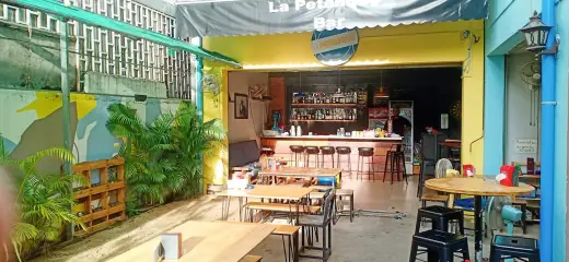 La Pétanque Bar & Kitchen, French, Asian, Cambodian