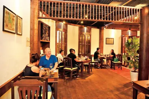 Labaab Restaurant, Asian, Cambodian
