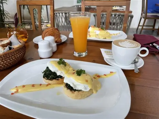 Le Bistrot de l'Institut francais, French, European, Asian, Dining bars