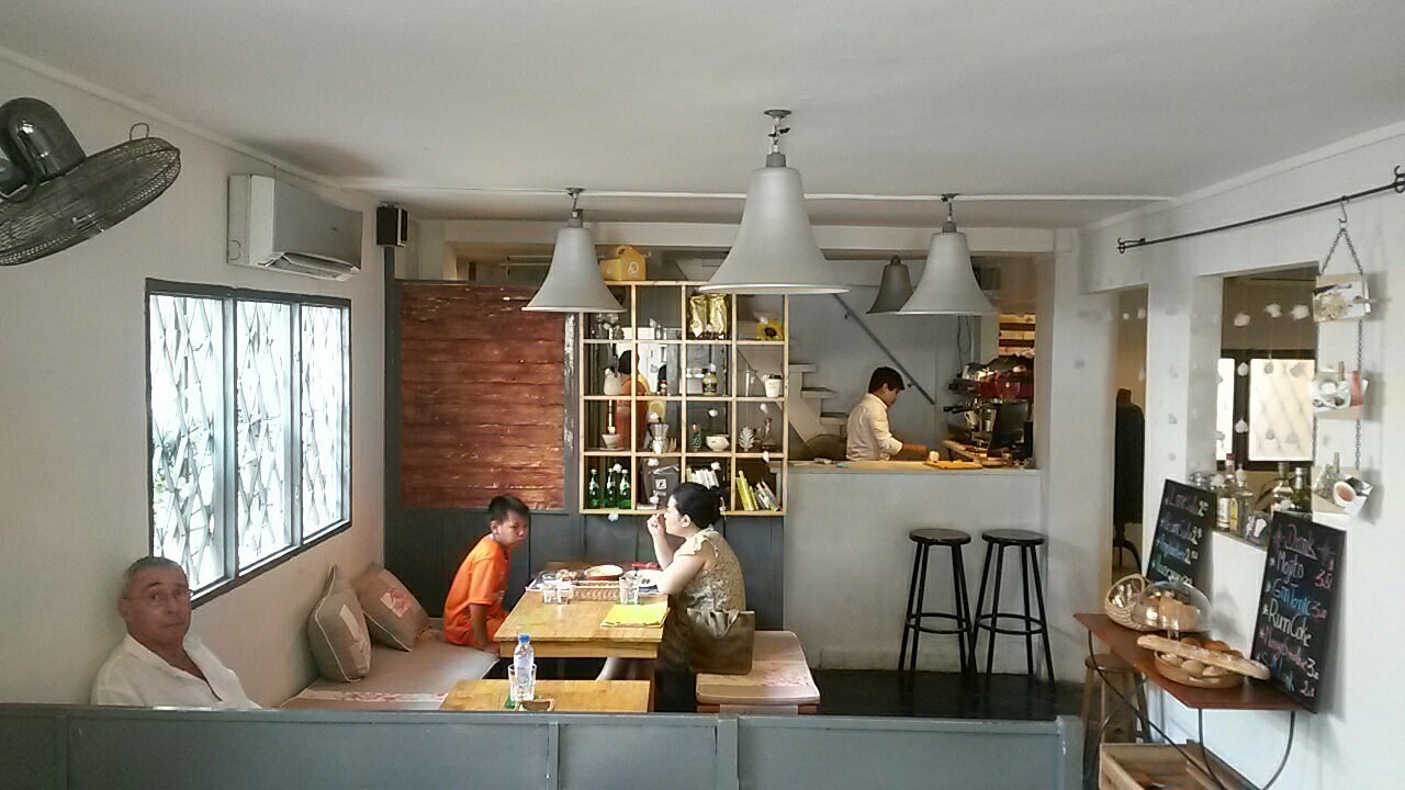 Le Point Café photo 3