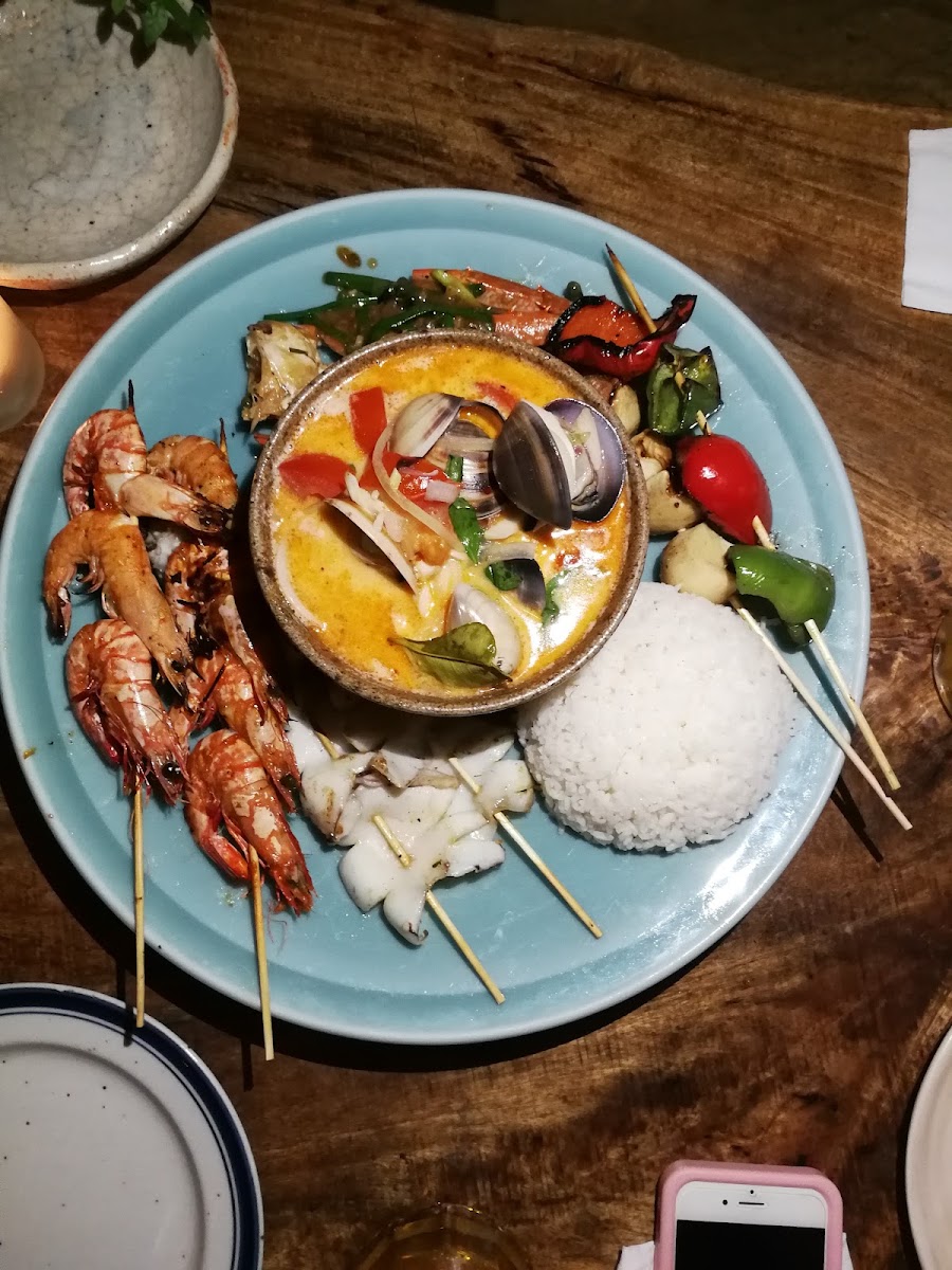 Nesat Seafood House photo 3