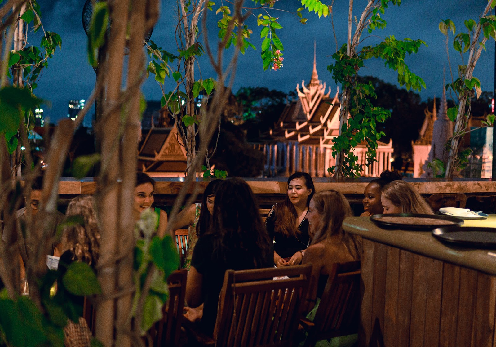 Organic Skybar at Palace Gate Hotel & Resort by EHM photo 4