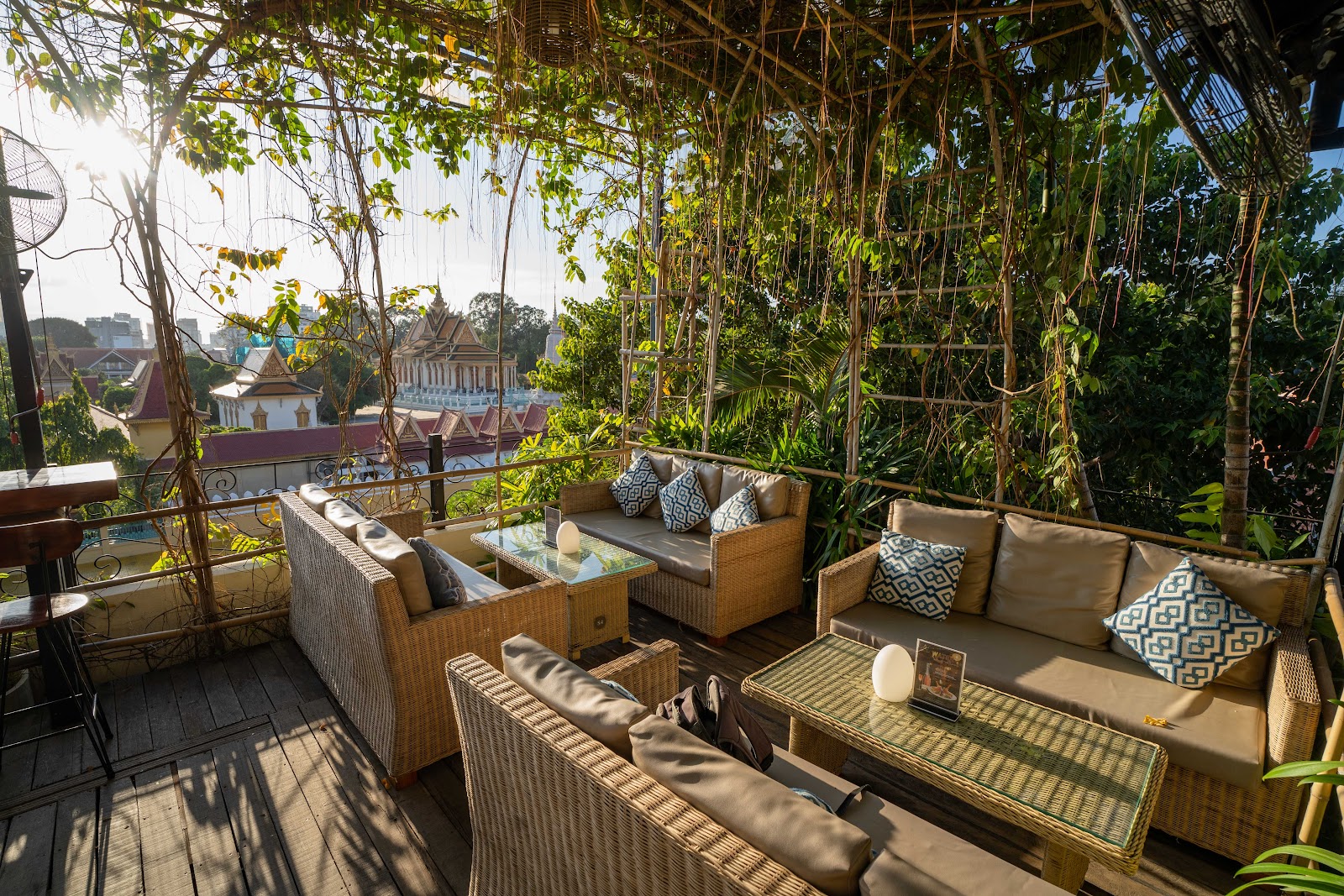 Organic Skybar at Palace Gate Hotel & Resort by EHM
