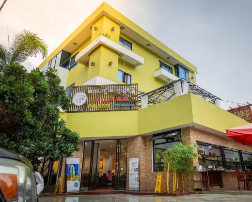 Orussey Restaurant, Chinese, Southwestern, Asian, Thai, Healthy, Cambodian
