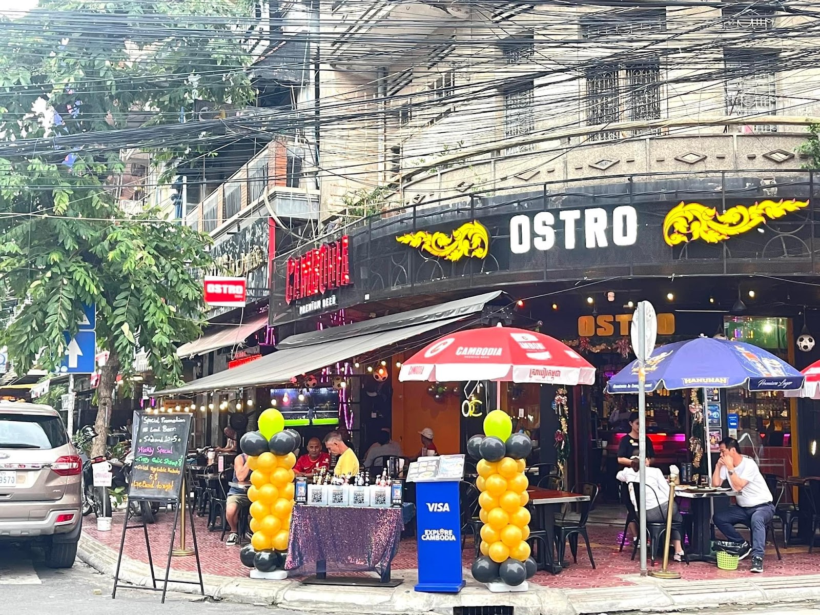 Ostro Restaurant & Bar 24/7 photo 3