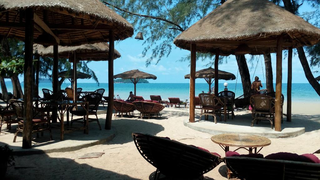 Papa Pippo Bar, Restaurant & Bungalows