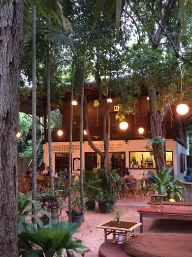 Peace Cafe Vegetarian Restaurant, Cafe, International, Healthy, Cambodian