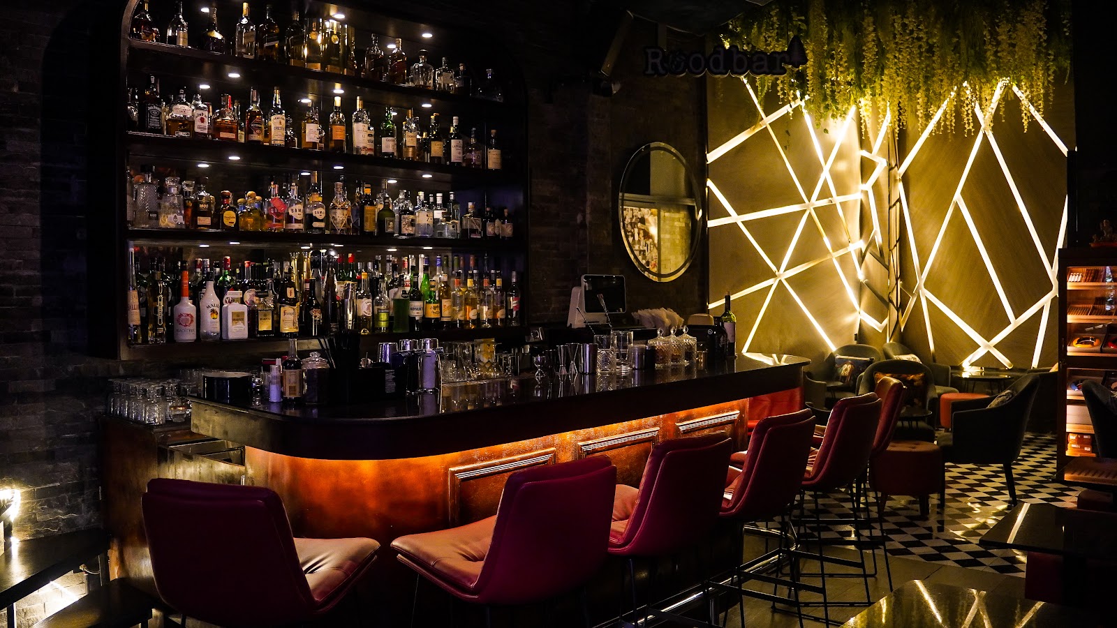 Roodbar Phnompenh
