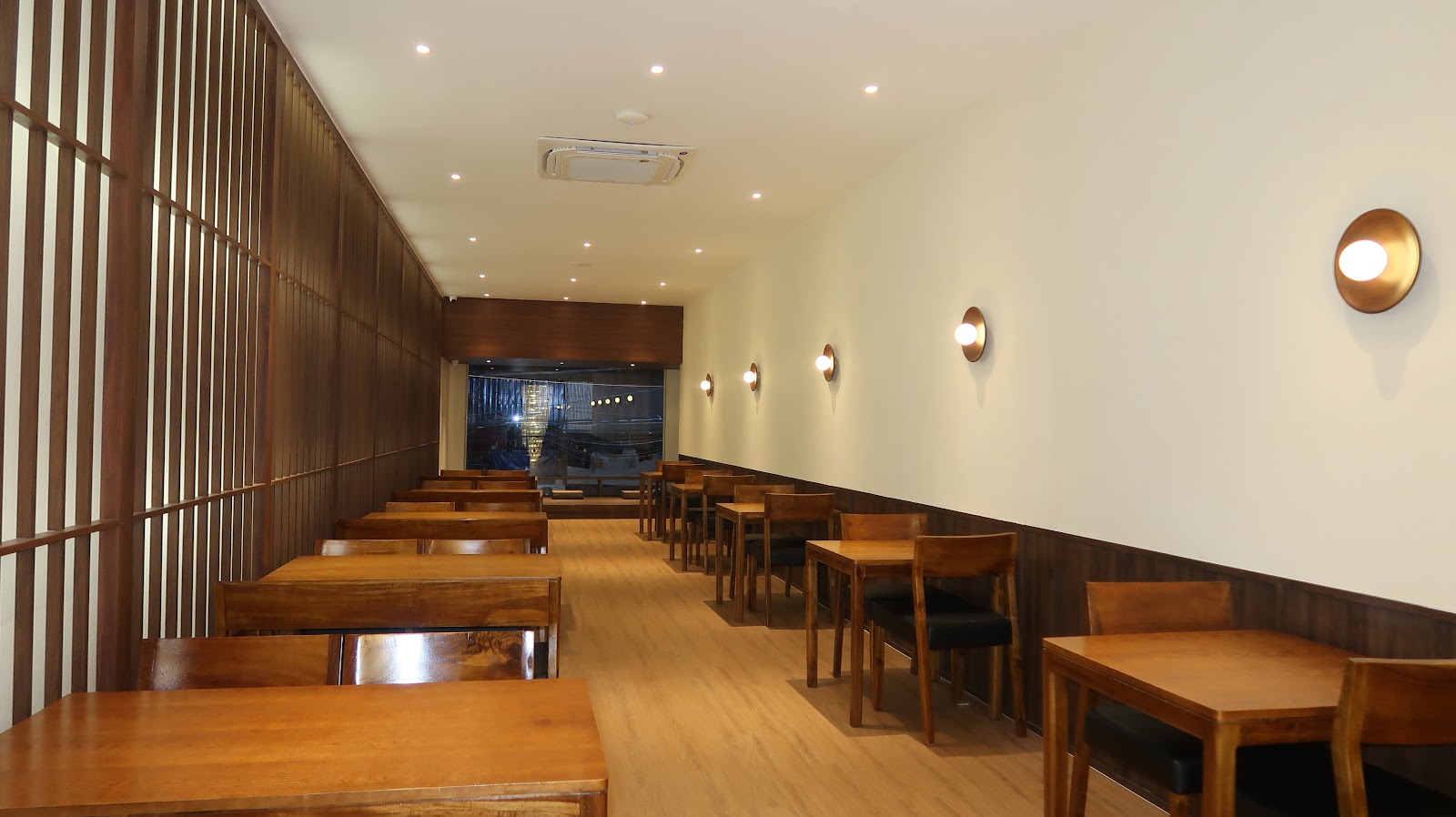 Sip House - Matcha & Coffee (Toul Tompoung) photo 4