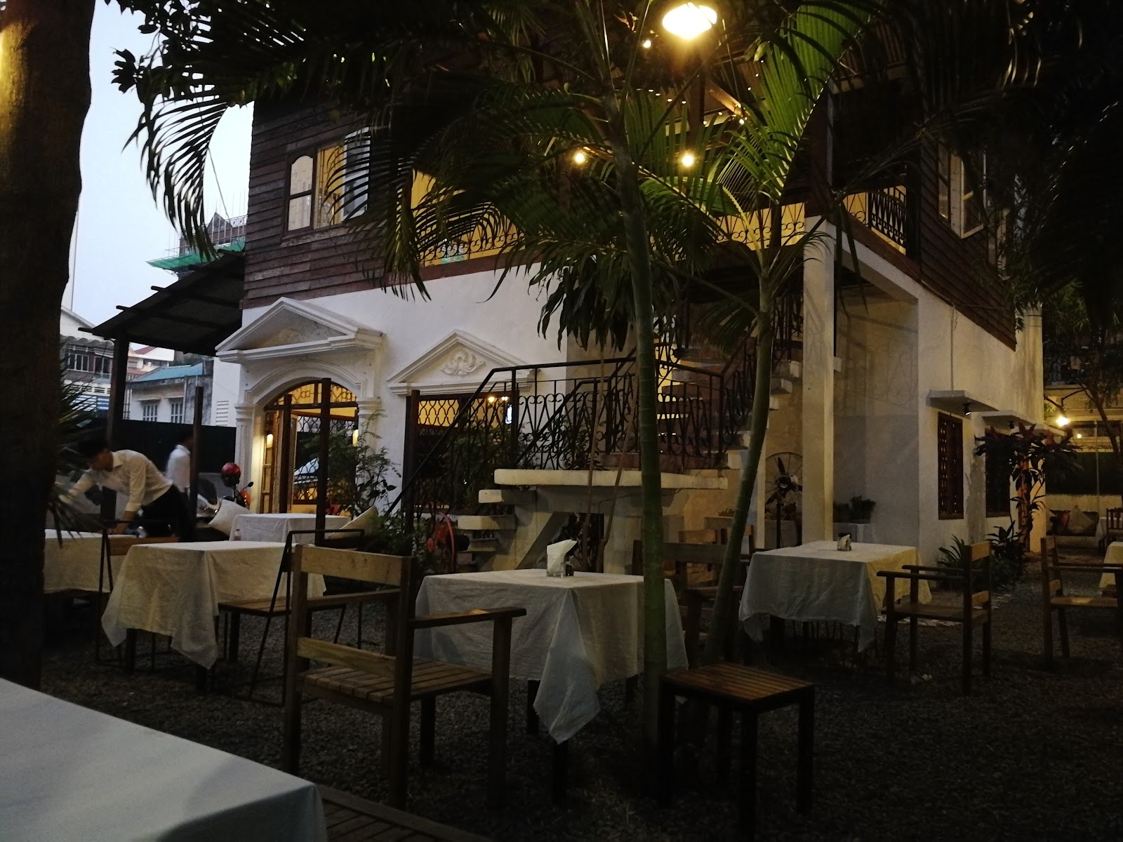 ST 63 BASSAK Restaurant