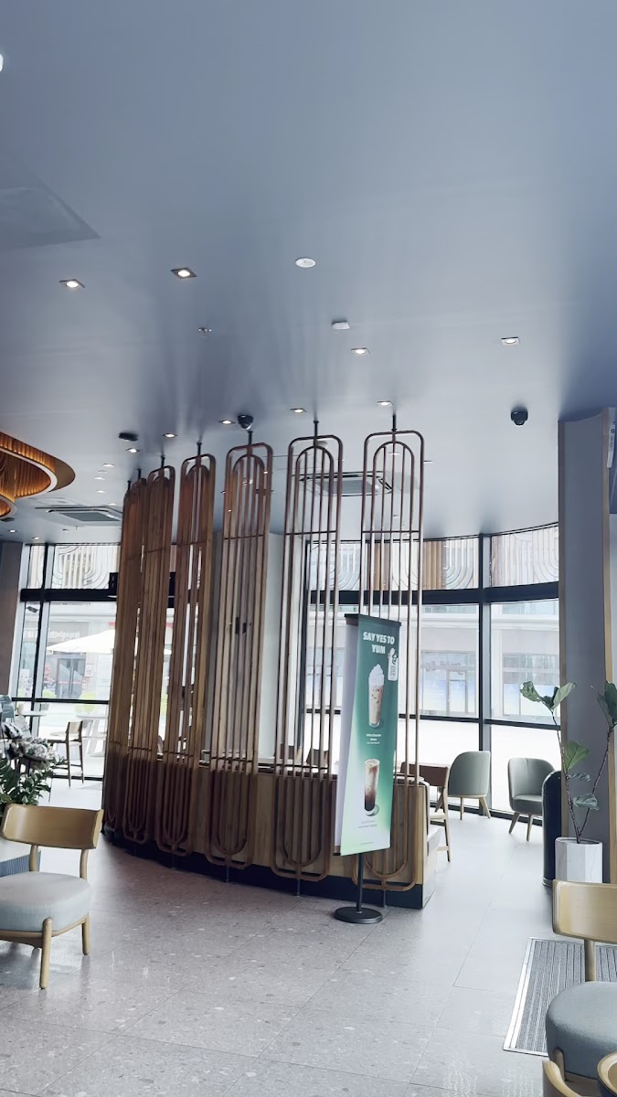 Starbucks | CG Mall photo 2