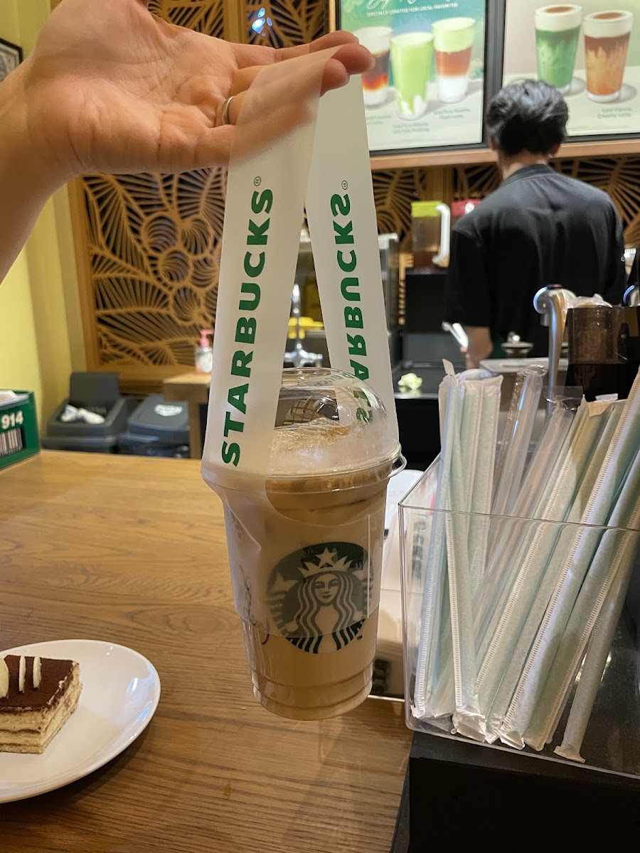 Starbucks | Sen Sok photo 2