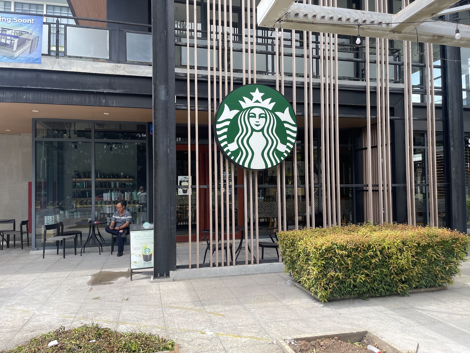 Starbucks | The Point
