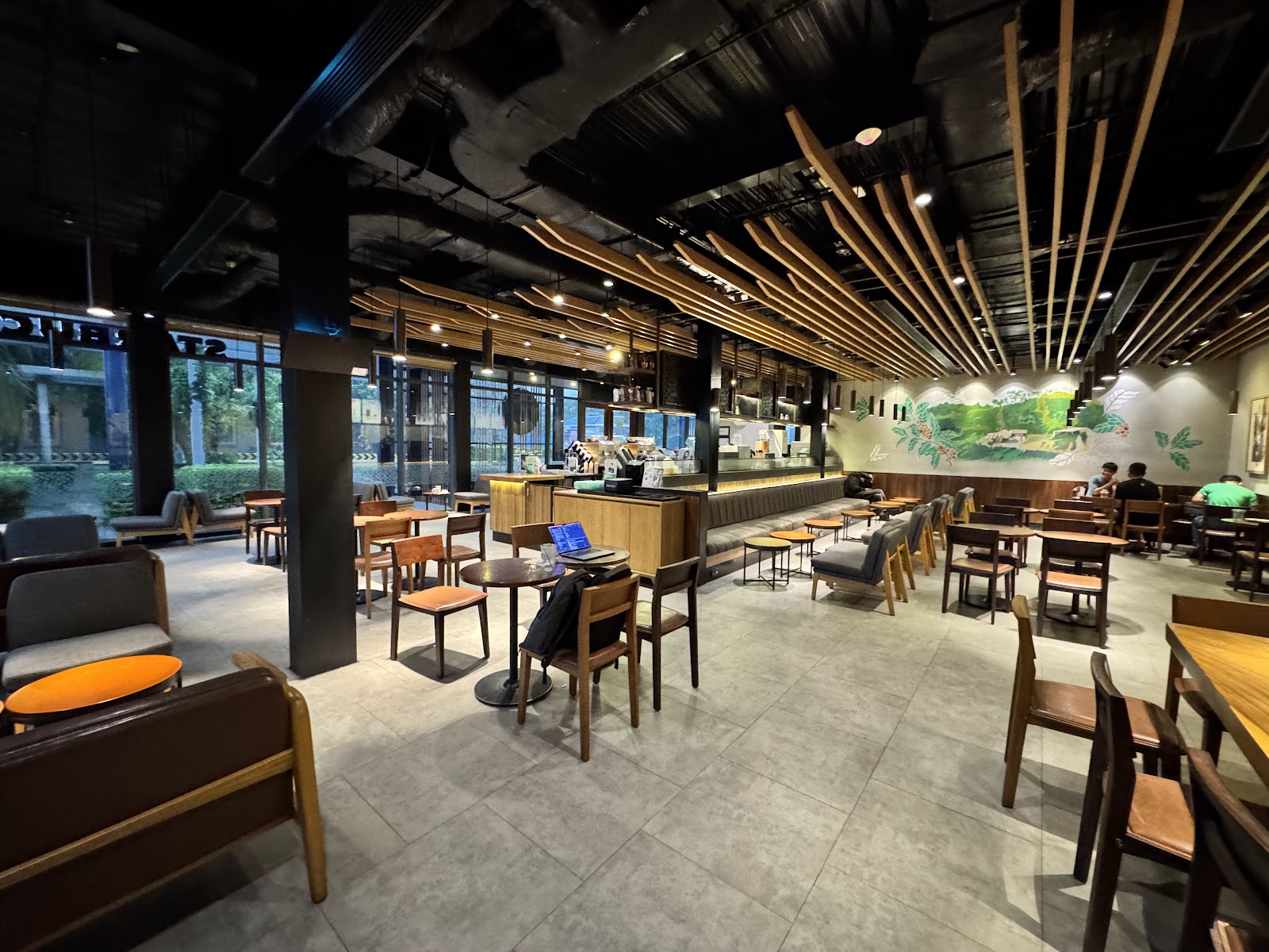 Starbucks | The Point photo 4