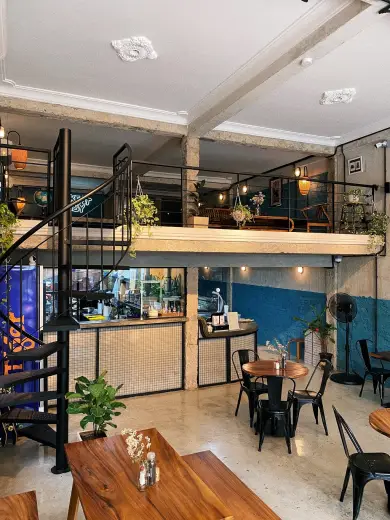 Sundays Café, Cafe, Asian, Fusion, Healthy, Cambodian