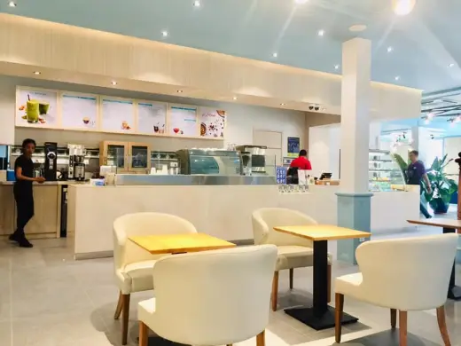 The Coffee Bean & Tea Leaf Cambodia (BKK 1), Cafe