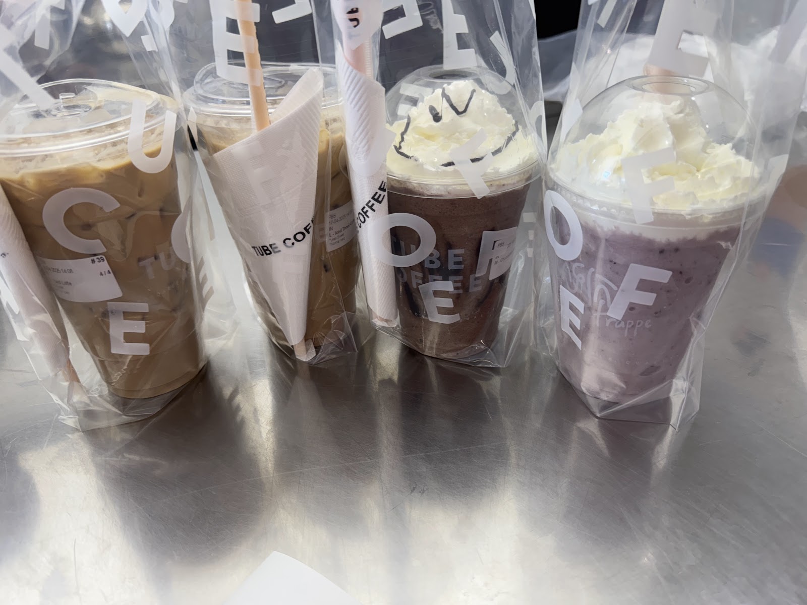TUBE Coffee Boeung Snor photo 2