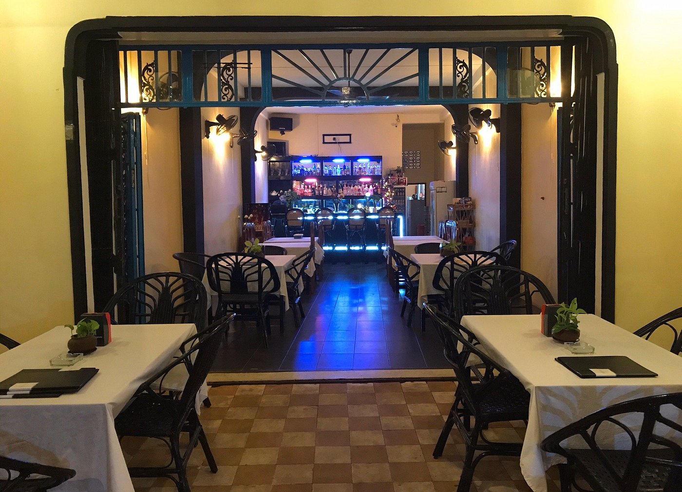Vanna Restaurant & Bar photo 2