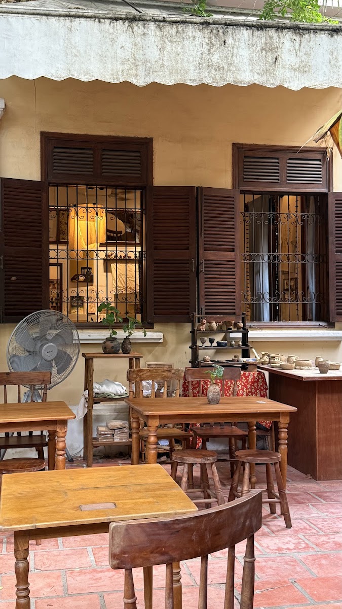 Veranda Pottery & Cafe photo 2